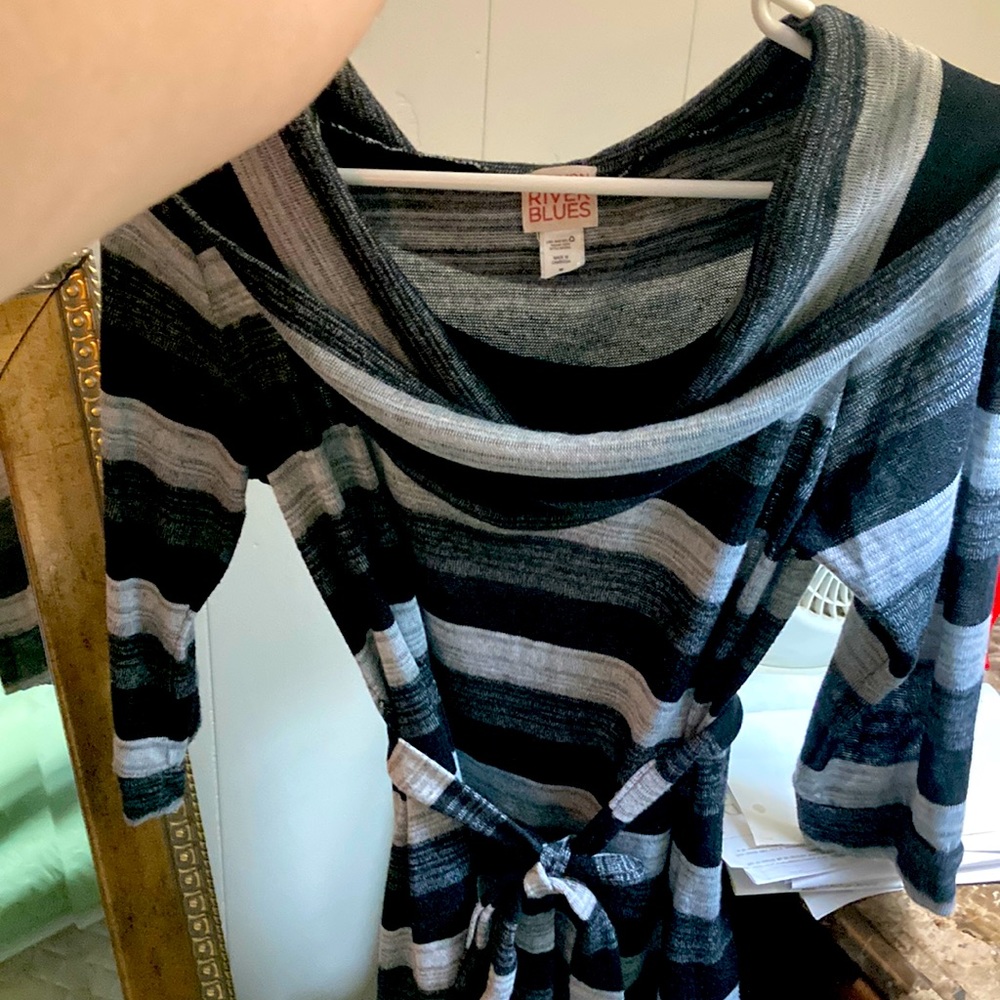 Canyon river blues medium shirt